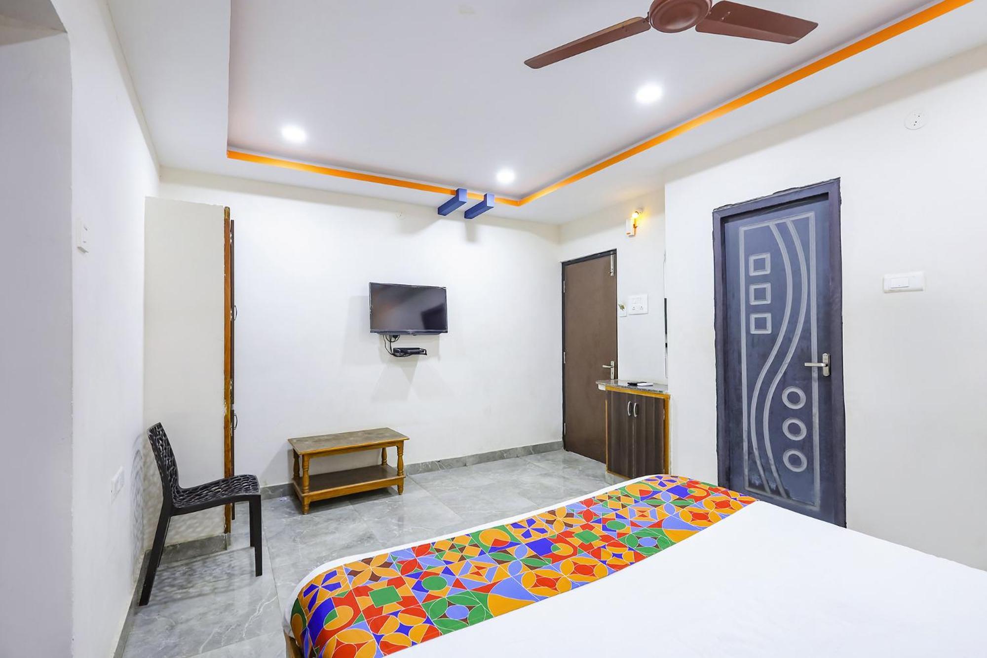 Capital O Lakshmi Residency 호텔 티루파티 외부 사진