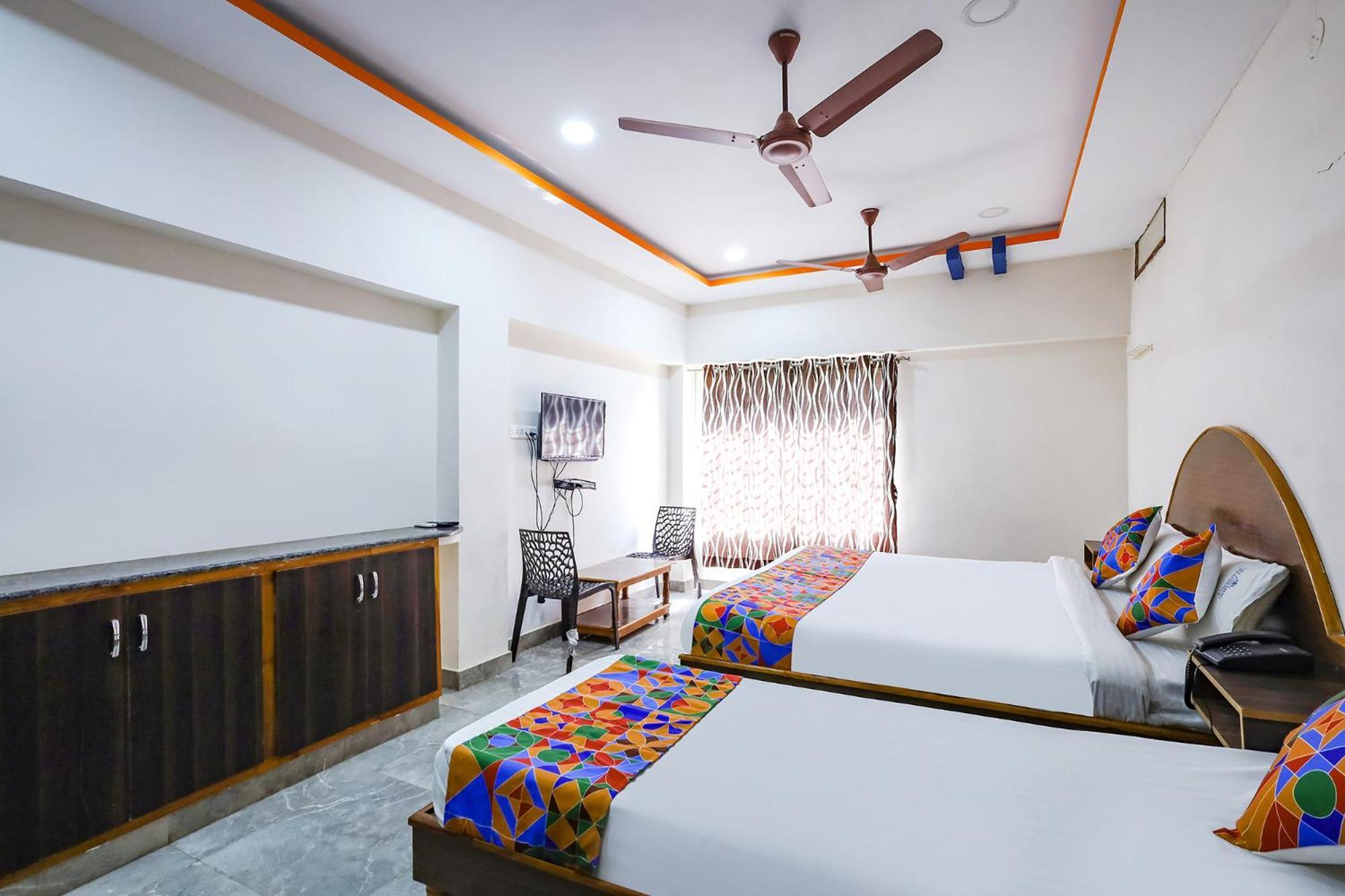 Capital O Lakshmi Residency 호텔 티루파티 외부 사진