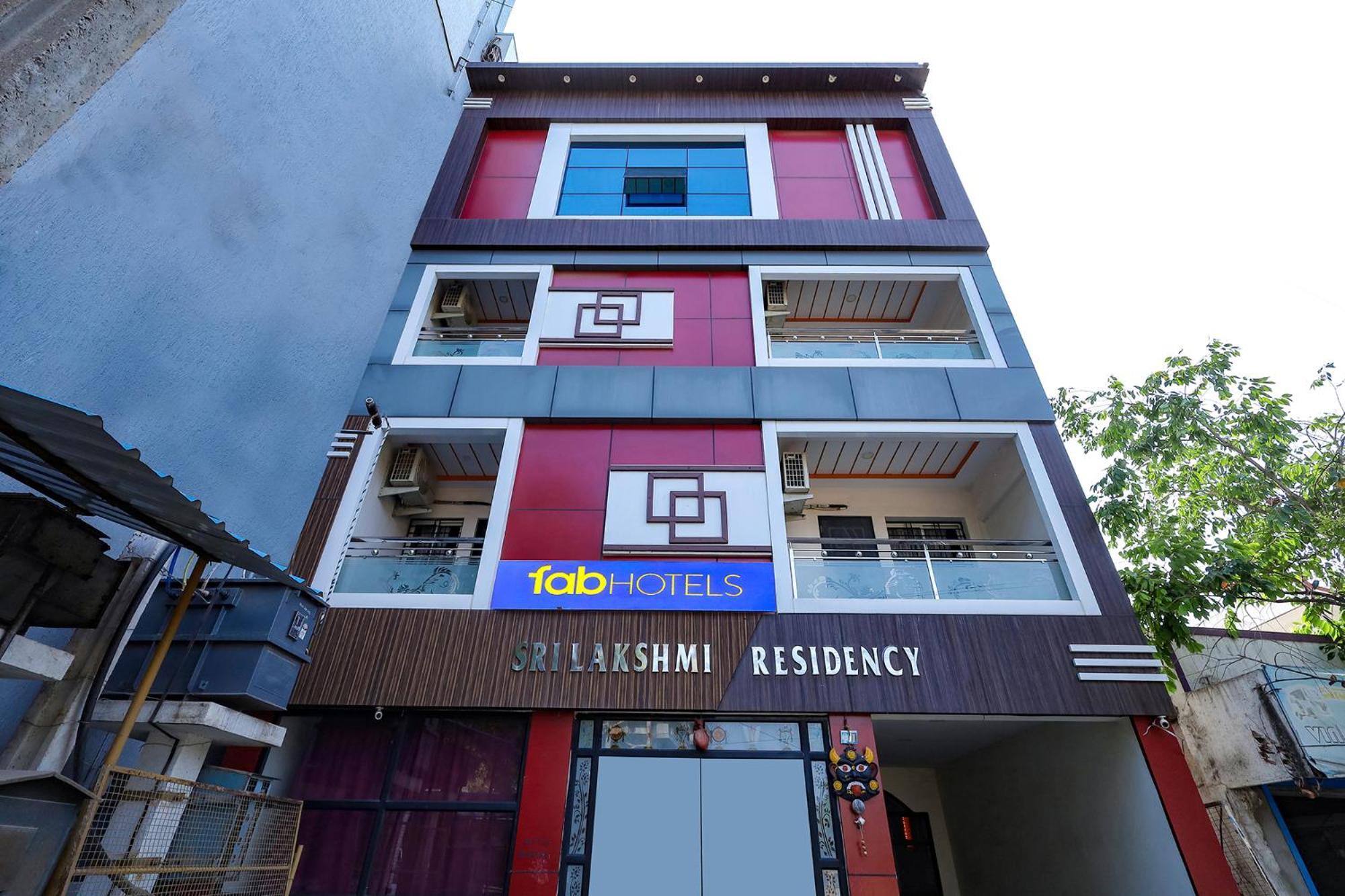 Capital O Lakshmi Residency 호텔 티루파티 외부 사진