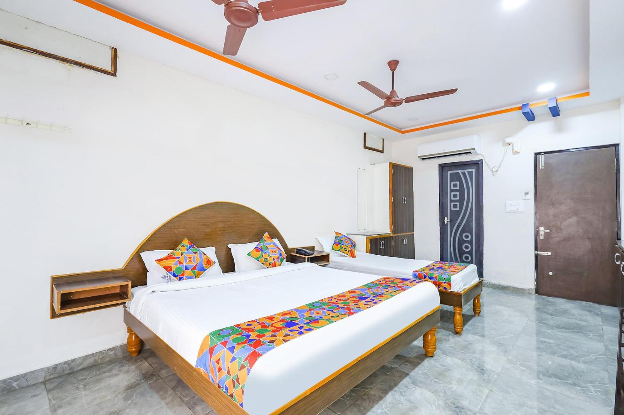 Capital O Lakshmi Residency 호텔 티루파티 외부 사진