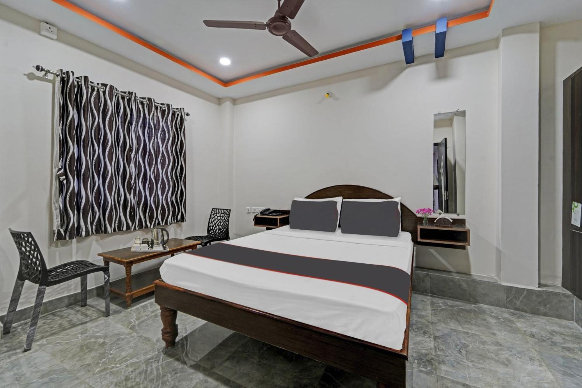 Capital O Lakshmi Residency 호텔 티루파티 외부 사진