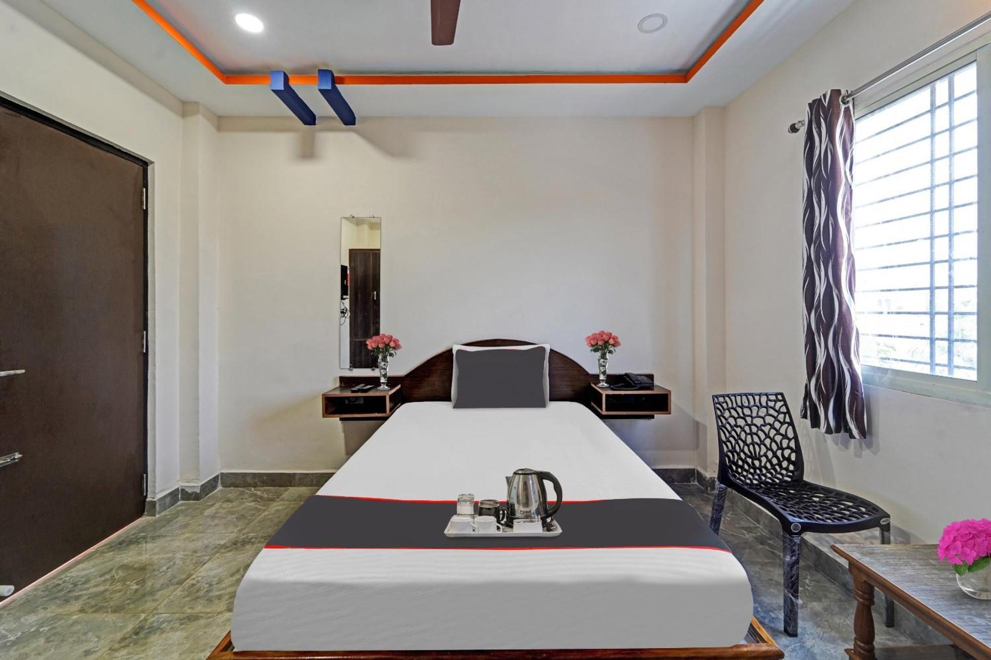 Capital O Lakshmi Residency 호텔 티루파티 외부 사진